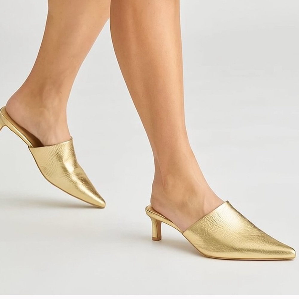 NEW DOLCE VITA Lexy Leather Heel Sandals in gold 725 size 6.0 NWB